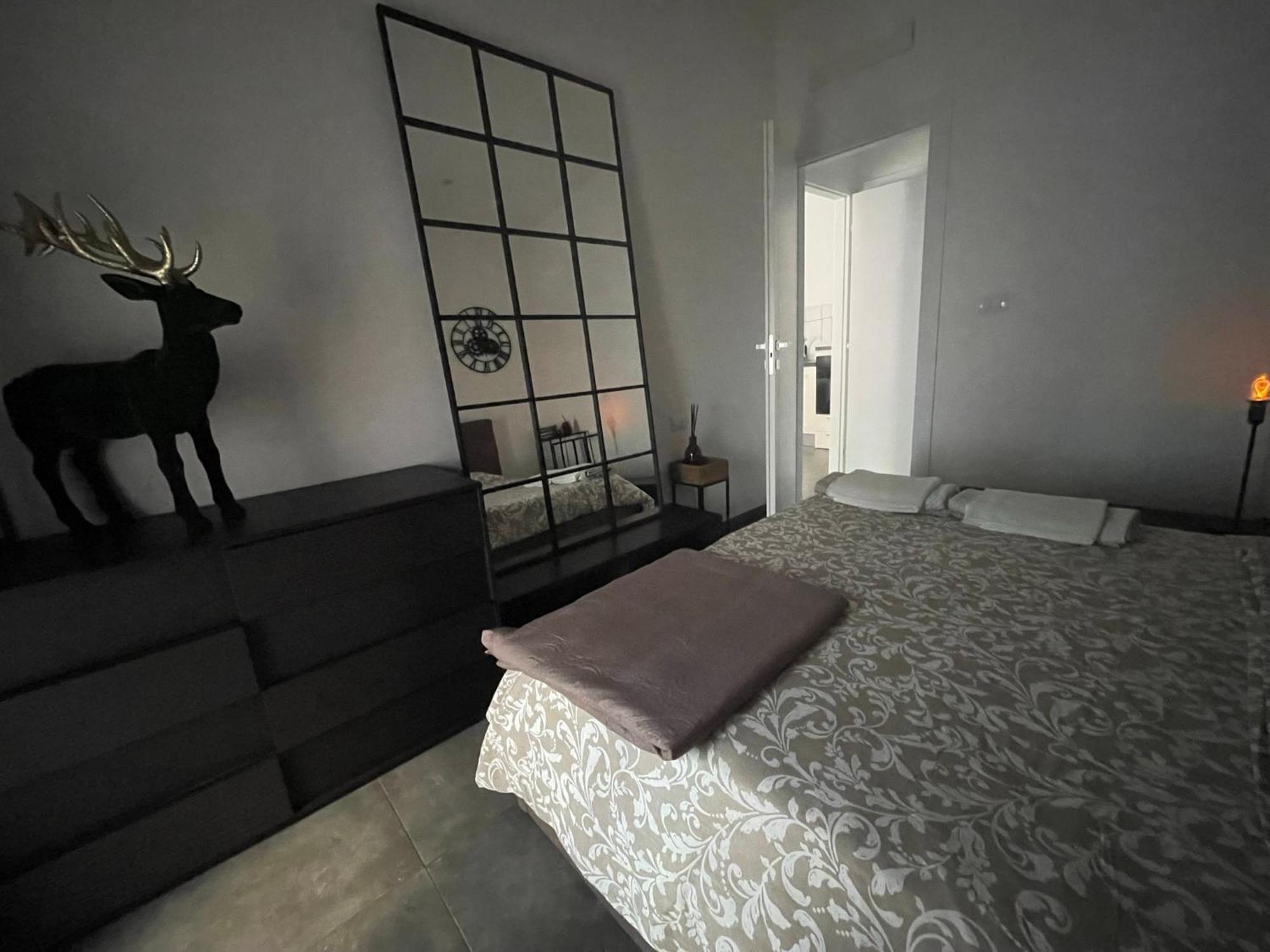 Decoluxe !Apartamento Con 1 Camera Da Letto , In Zona San Paolo , Via Martiniana Τορίνο Εξωτερικό φωτογραφία